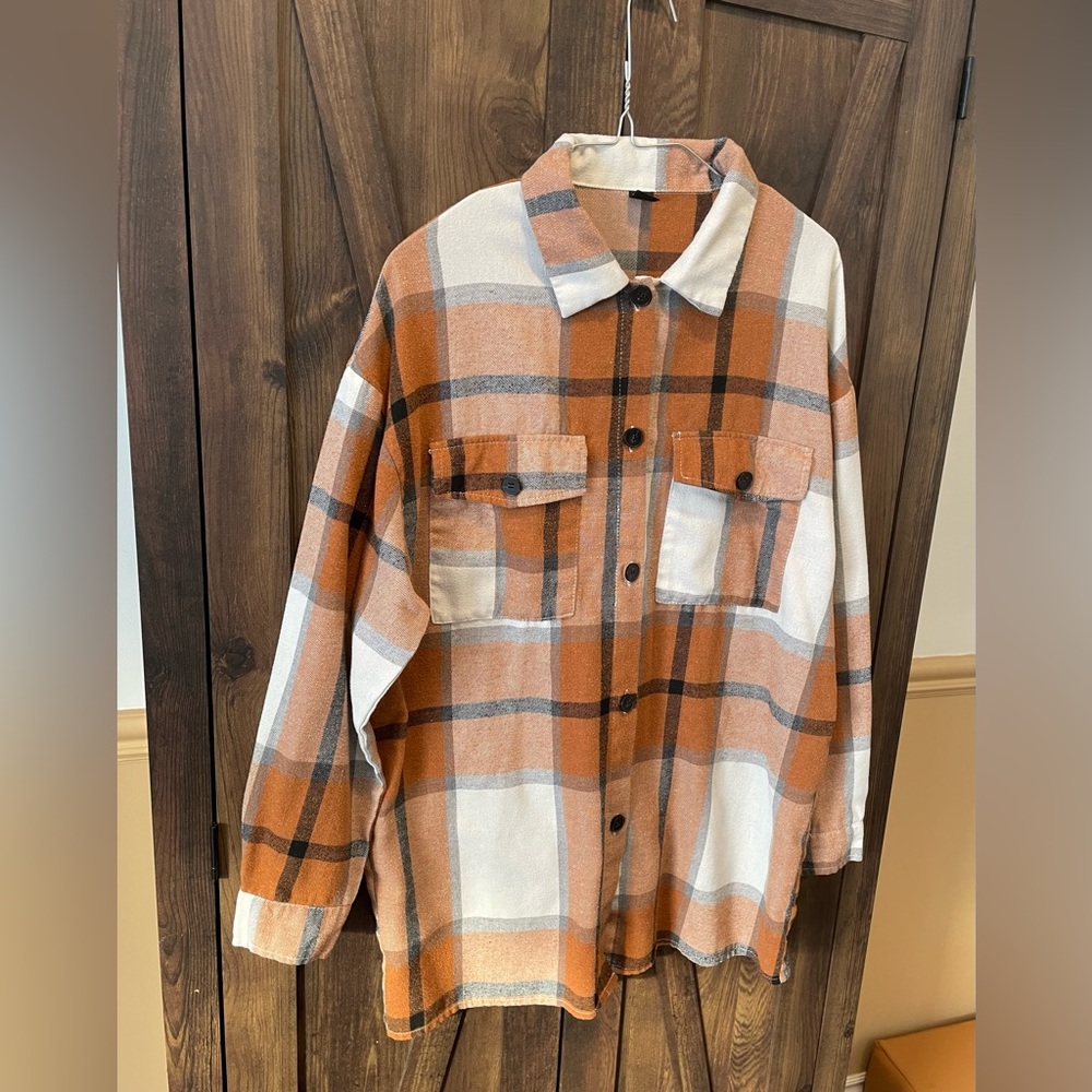Flannel Plaid Oversized Women's Button Up Shirt - Picture 4 of 7